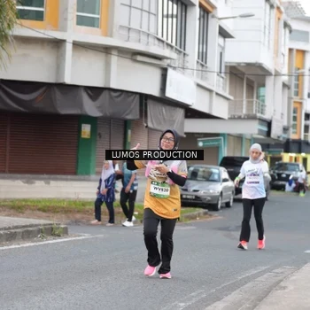 Runner Photo 7994705