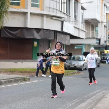 Runner Photo 7994710