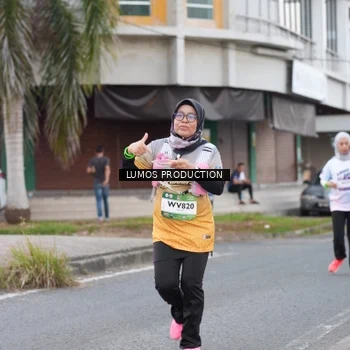 Runner Photo 7994726