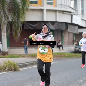 Runner Photo 7994728