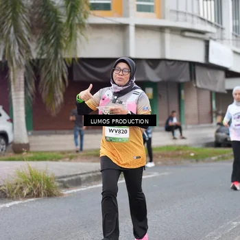 Runner Photo 7994730