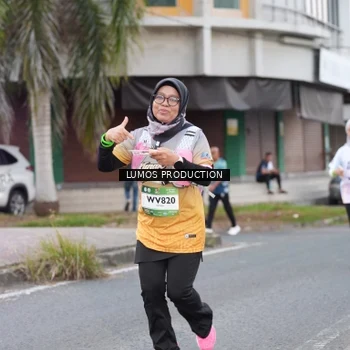 Runner Photo 7994731