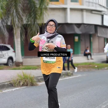 Runner Photo 7994745