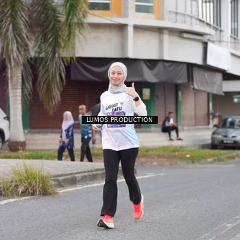 Runner Photo 7994746