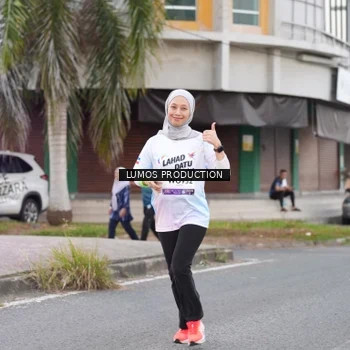 Runner Photo 7994753