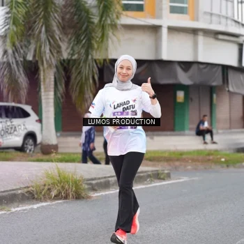 Runner Photo 7994754