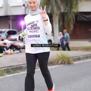 Runner Photo 7994784