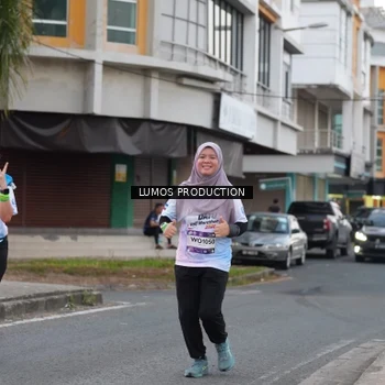 Runner Photo 7994791