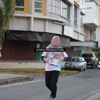 Runner Photo 7994798