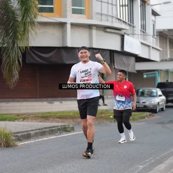 Runner Photo 7994829