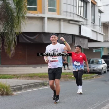 Runner Photo 7994832