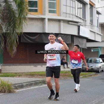 Runner Photo 7994835