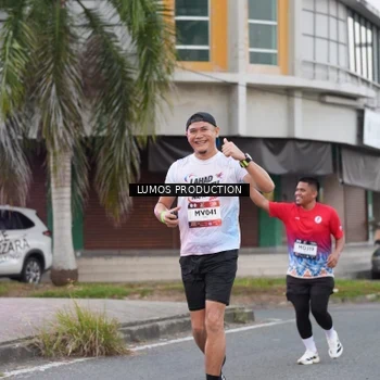 Runner Photo 7994837