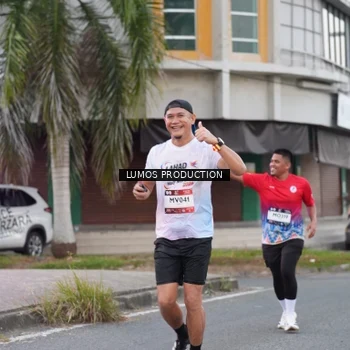 Runner Photo 7994840