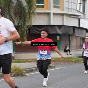 Runner Photo 7994846