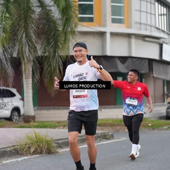 Runner Photo 7994847