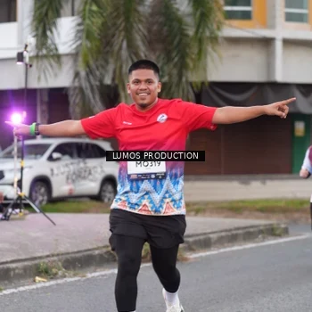 Runner Photo 7994862