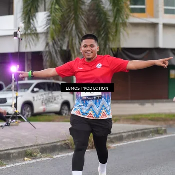 Runner Photo 7994863