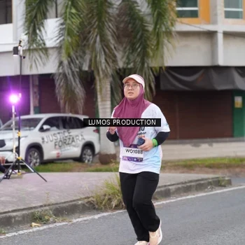 Runner Photo 7994865