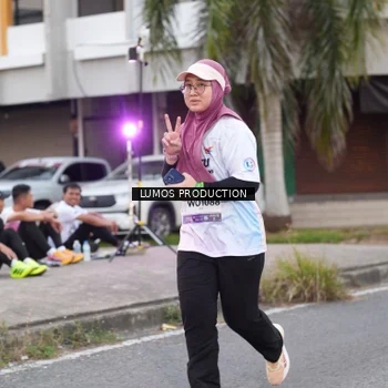 Runner Photo 7994882