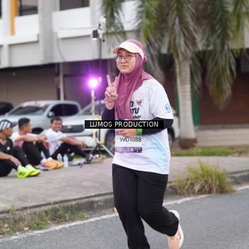 Runner Photo 7994886