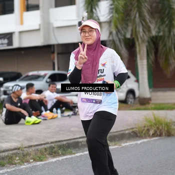 Runner Photo 7994889