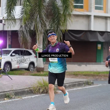 Runner Photo 7994897