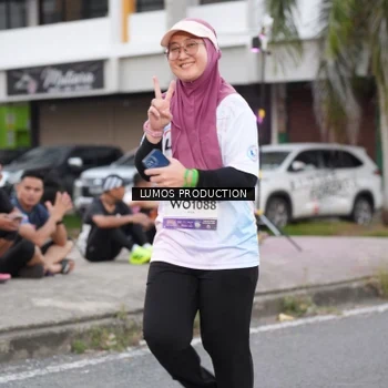 Runner Photo 7994900
