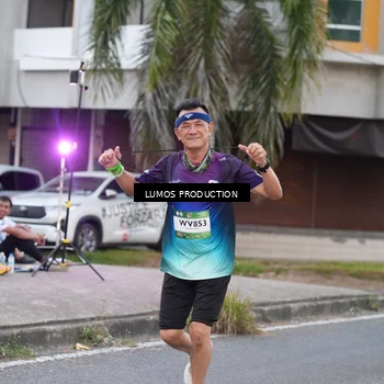 Runner Photo 7994913