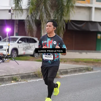 Runner Photo 7994925