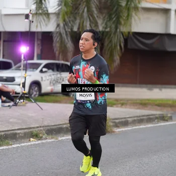 Runner Photo 7994933