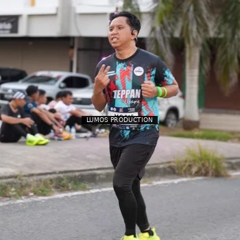 Runner Photo 7994937