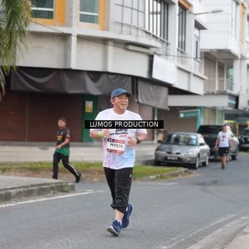 Runner Photo 7994948