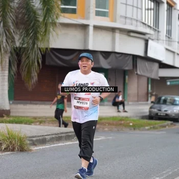 Runner Photo 7994967