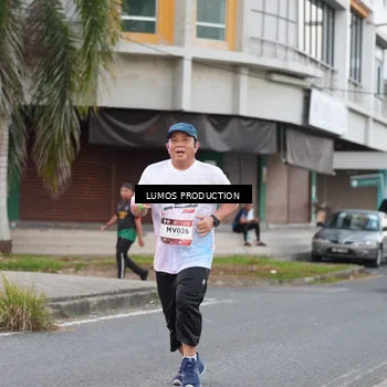 Runner Photo 7994968