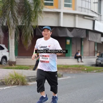 Runner Photo 7994976