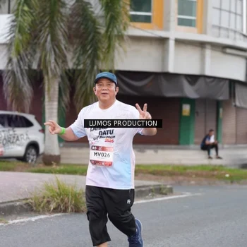 Runner Photo 7994986