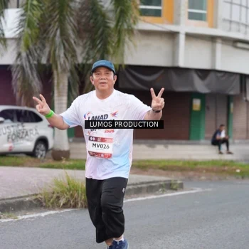 Runner Photo 7994987