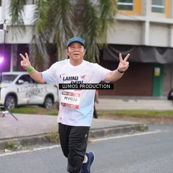 Runner Photo 7994988
