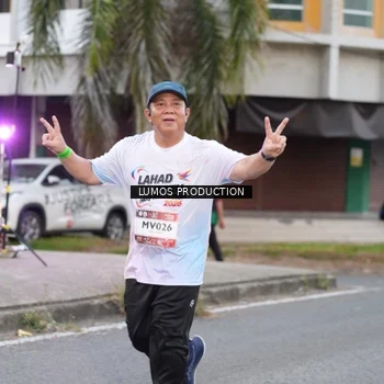 Runner Photo 7994991
