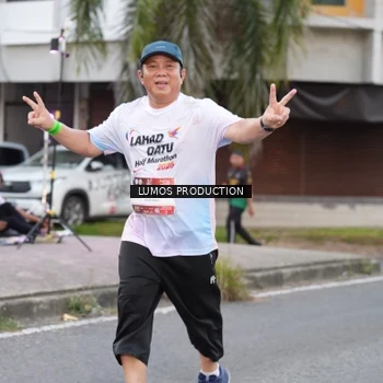 Runner Photo 7994998