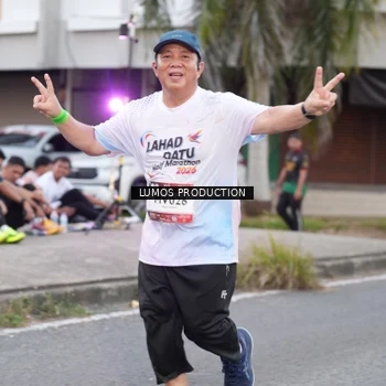 Runner Photo 7995003