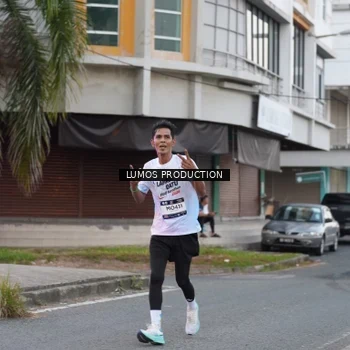 Runner Photo 7995026