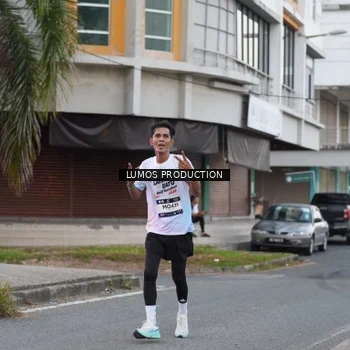 Runner Photo 7995029