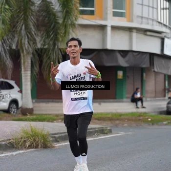 Runner Photo 7995036