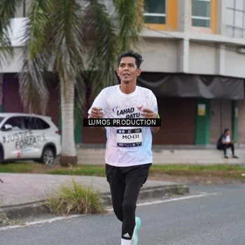 Runner Photo 7995042