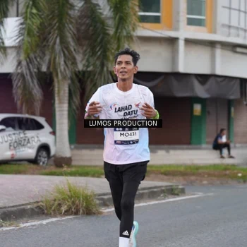 Runner Photo 7995043