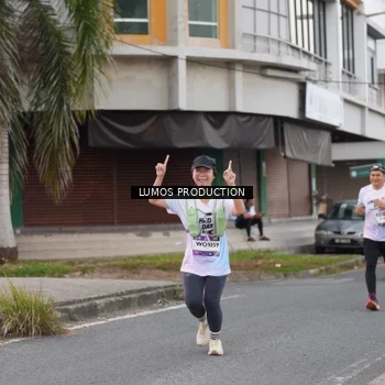 Runner Photo 7995048