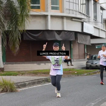 Runner Photo 7995052