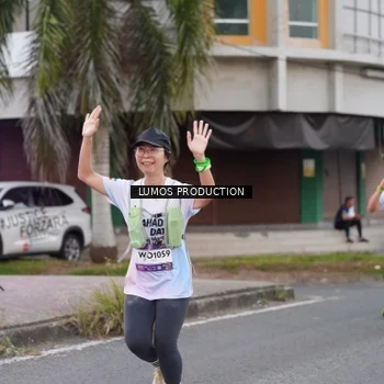Runner Photo 7995061